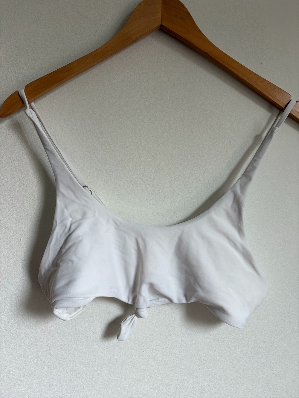 Zaful White Knotted Bandeau Bralette